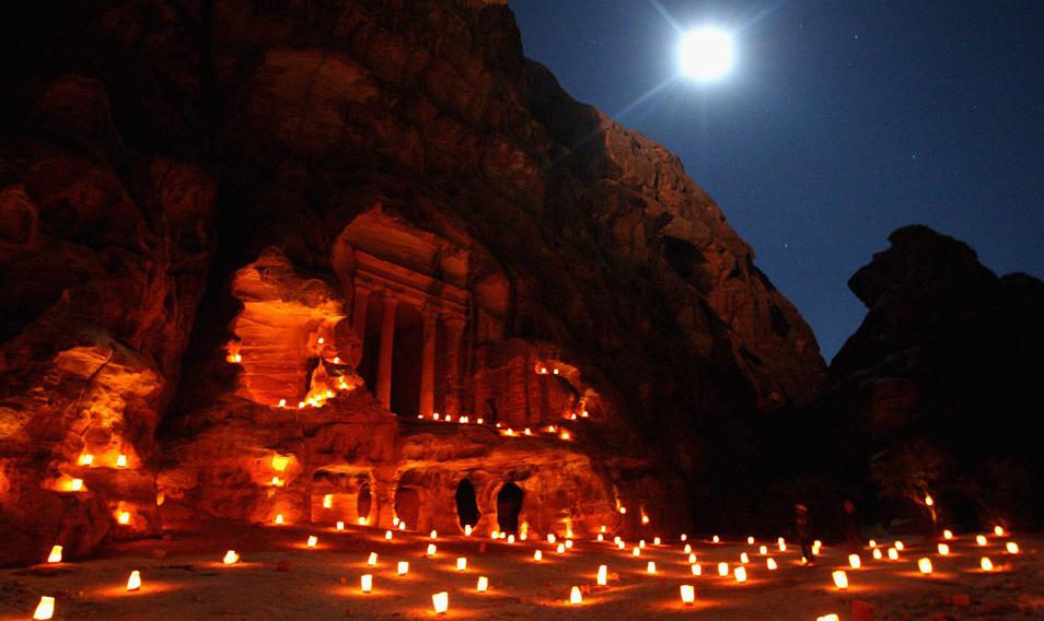Little Petra by Night in het volle maanslicht