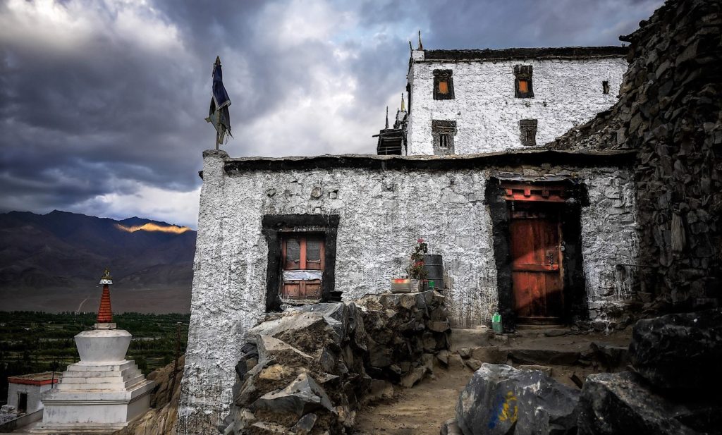 Ladakh-Zanskar Valley-klassieke-rondreis-noord-India-afgelegen-klooster-in-de-himalaya-bij-ladakh-azië-