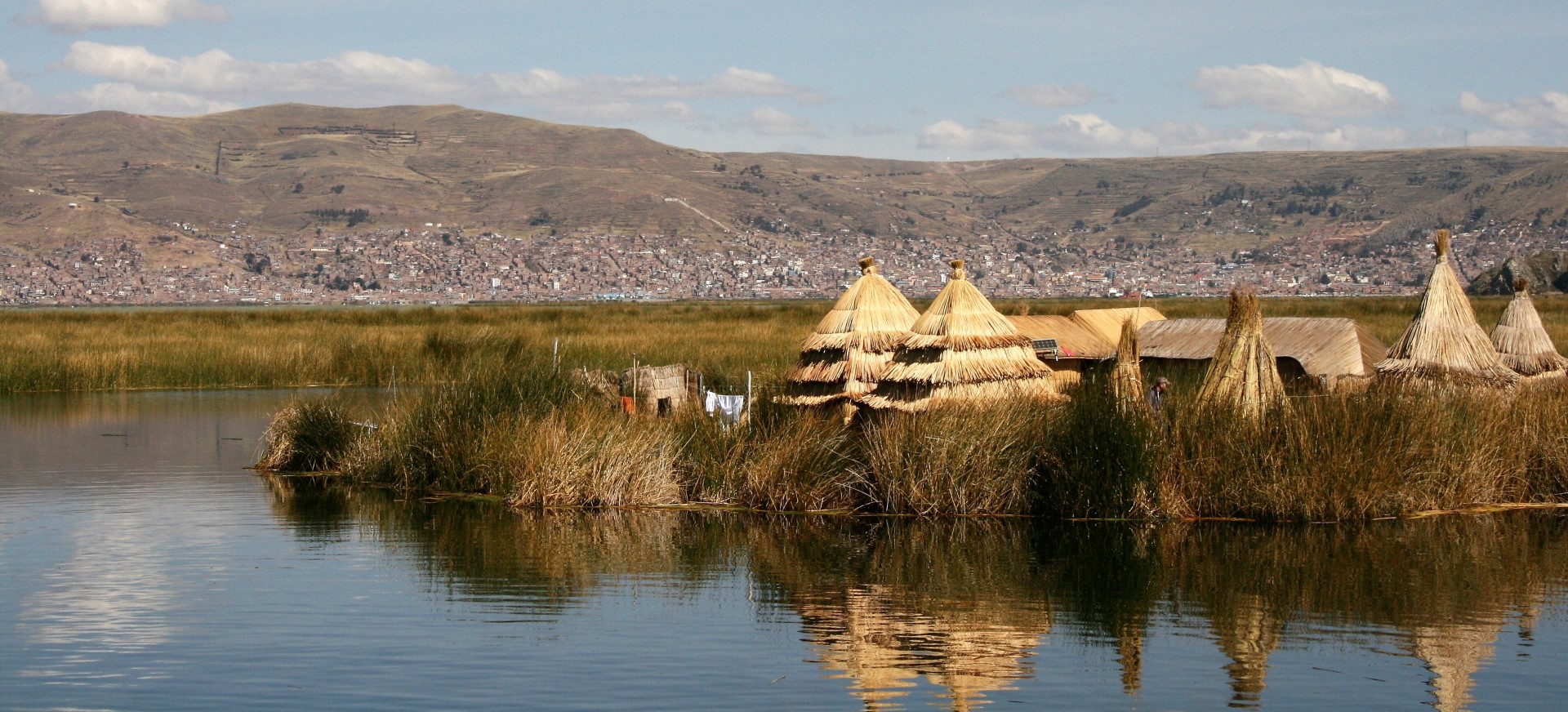 titicaca meer peru, uros indianen drijvend eiland